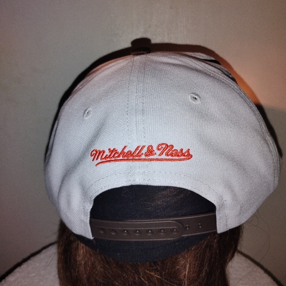 San Diego Padres Coopertown snapback cap. - Picture 4 of 8